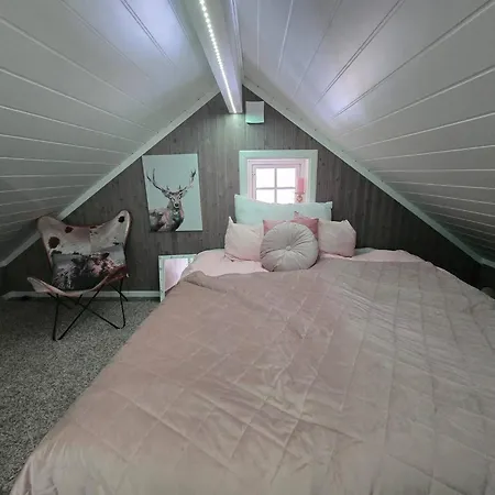 Cozy Retreat In Fl, Norway - Perfect For Families And Nature Lovers Дом отдыха Фло